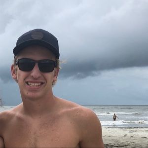 Meet your Posher, Dan